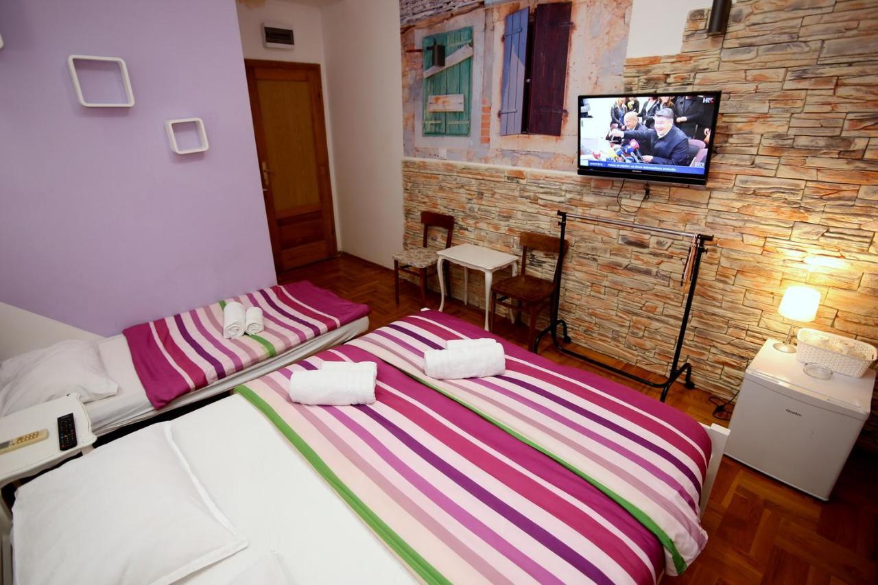 Apartments Rooms Fontane Trnje - Free Parking Ζάγκρεμπ Εξωτερικό φωτογραφία
